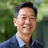 Headshot of David Lee